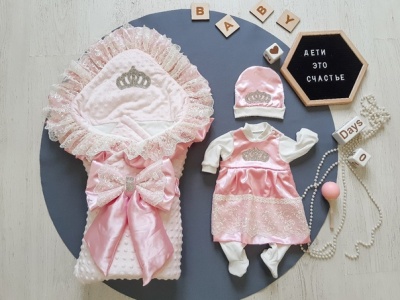 комплект на выписку из роддома